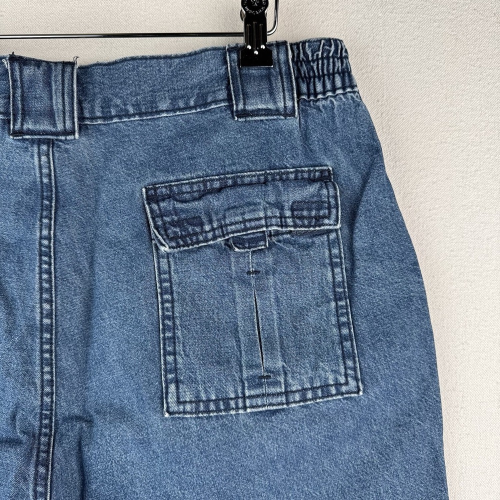 Vtg St. John's Bay Denim Cargo Safari Pocket Shorts Mens 34x6 Blue Elastic Waist - Picture 4 of 8
